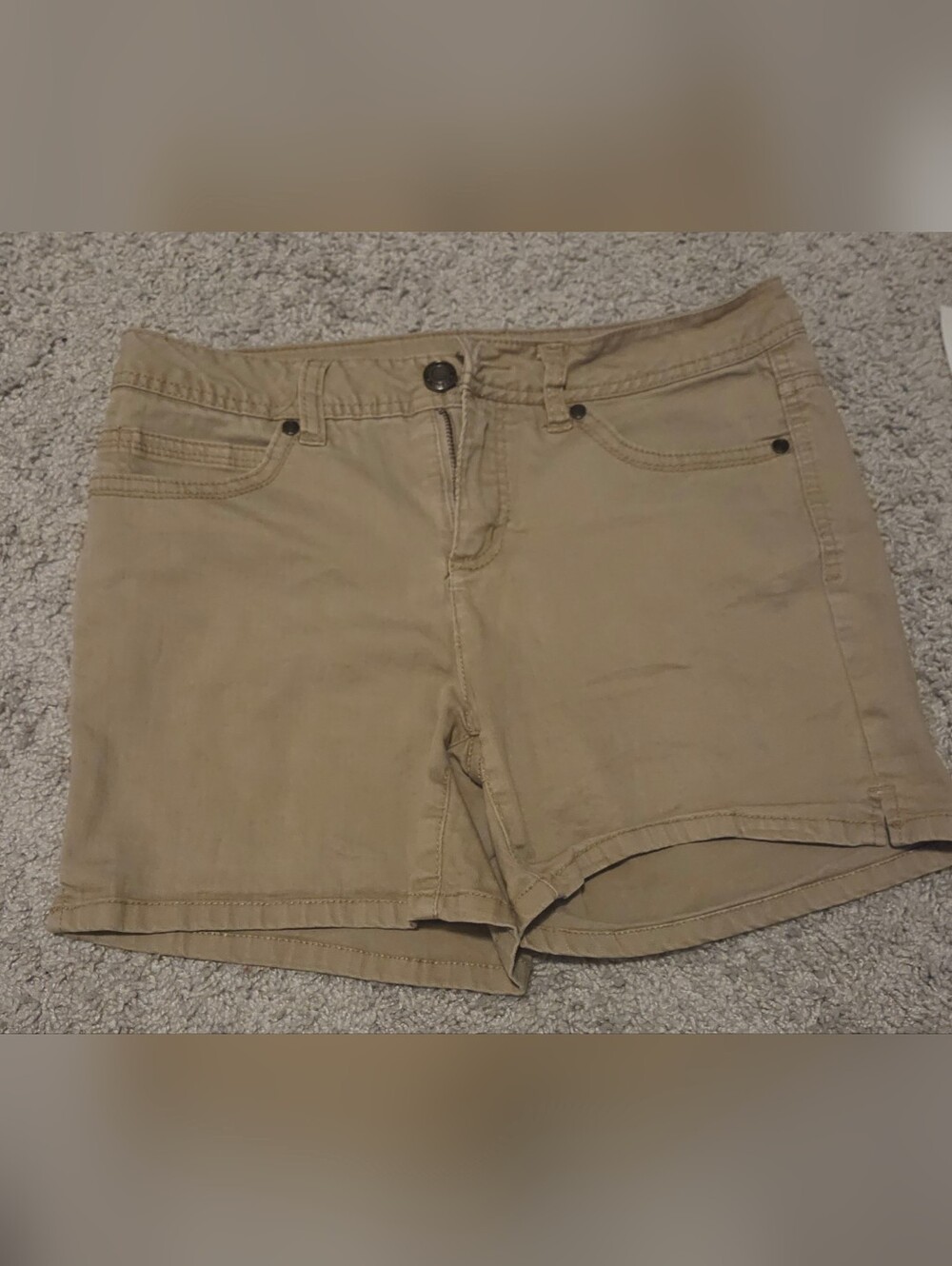 Women's Khaki Cotton Blend Shorts - Classic Everyday Style